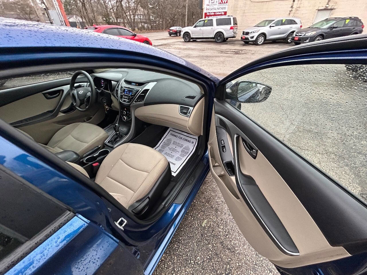 Used 2016 Hyundai Elantra SE image 9