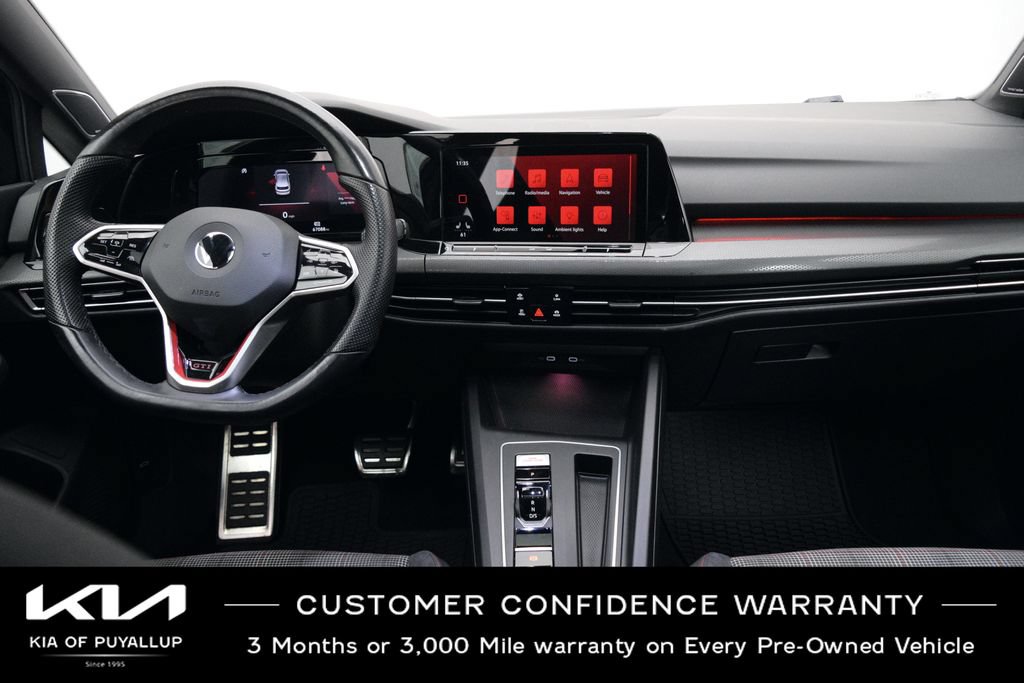 Used 2022 Volkswagen GTI SE FWD image 17