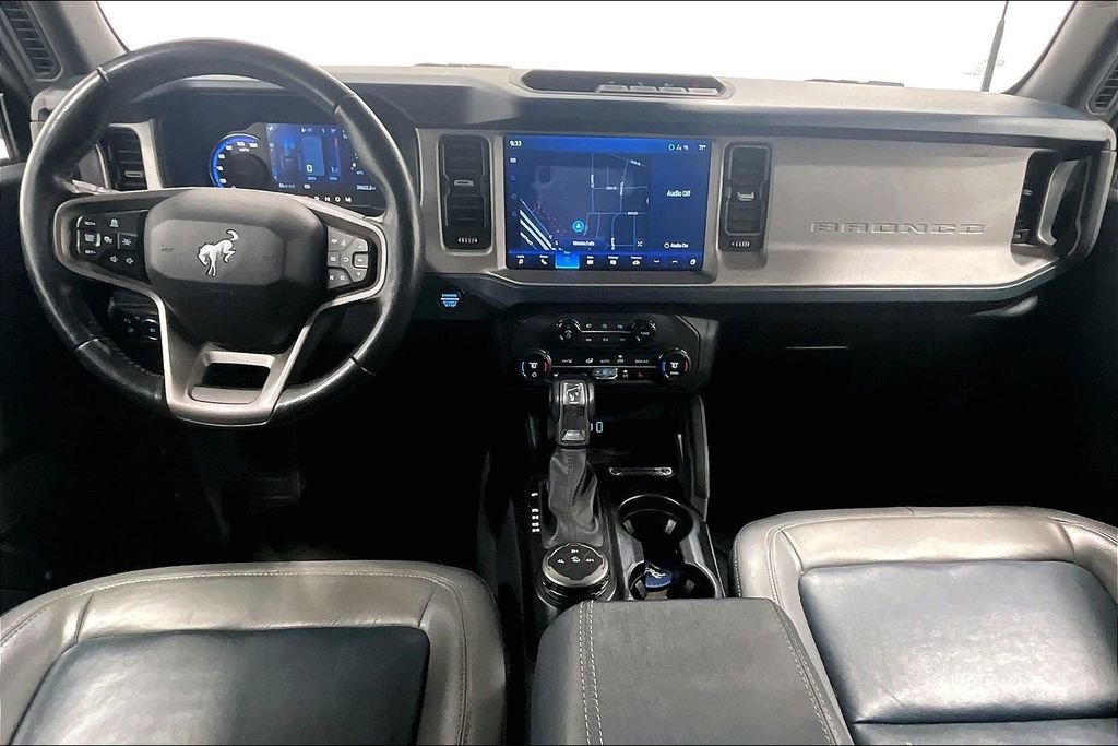 Used 2024 Ford Bronco Outer Banks AWD/4WD image 15