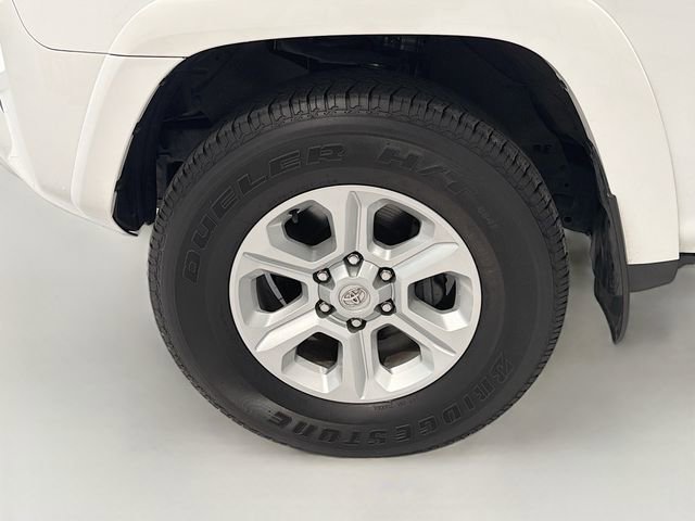 Certified 2024 Toyota 4Runner SR5 Premium w/ Moonroof Package AWD/4WD image 25