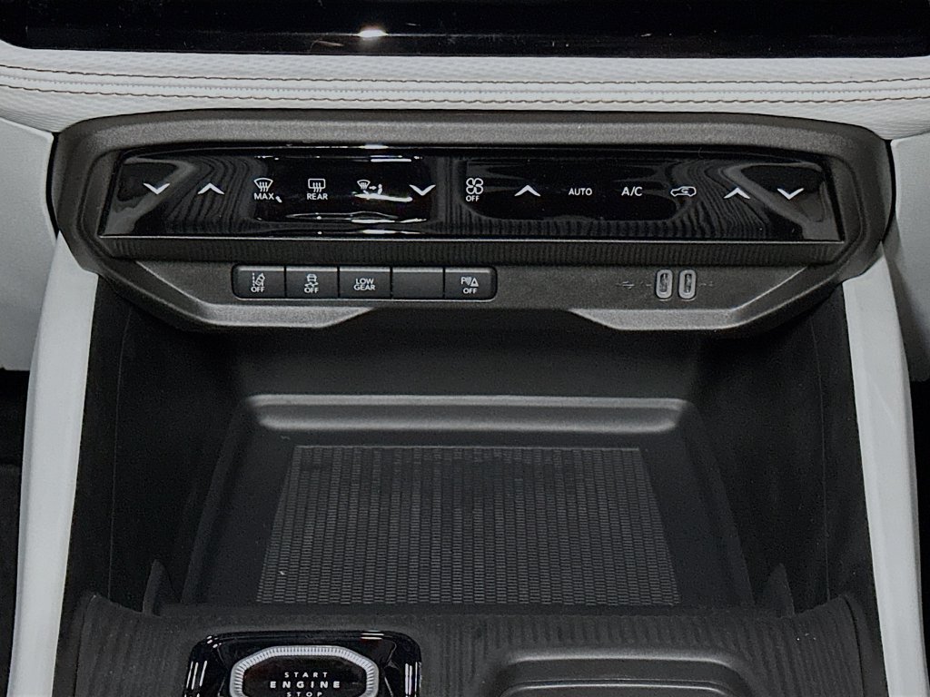 New 2026 Jeep Cherokee Limited AWD/4WD image 14