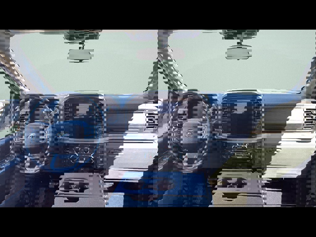 Used 2025 Ford F150 XLT w/ Equipment Group 301A Standard image 15