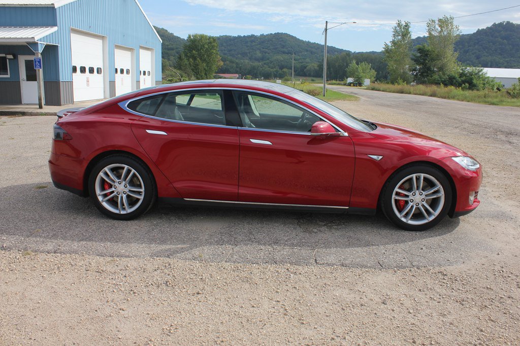 Used 2015 Tesla Model S P85D AWD/4WD image 4