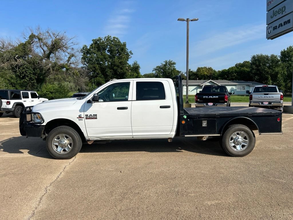 Used 2014 RAM 2500 Tradesman w/ Chrome Appearance Group AWD/4WD image 2