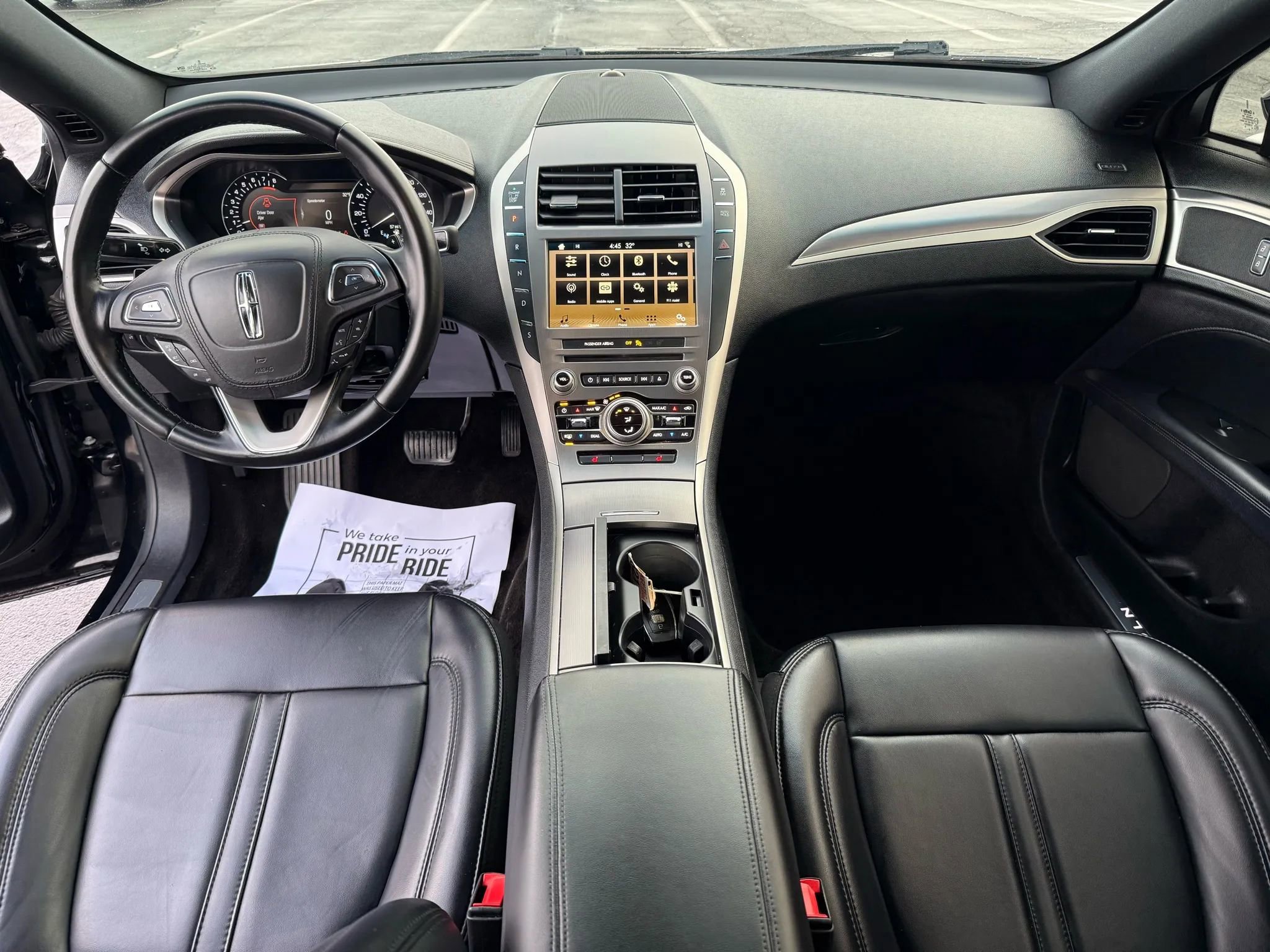 Used 2018 Lincoln MKZ Premiere image 17