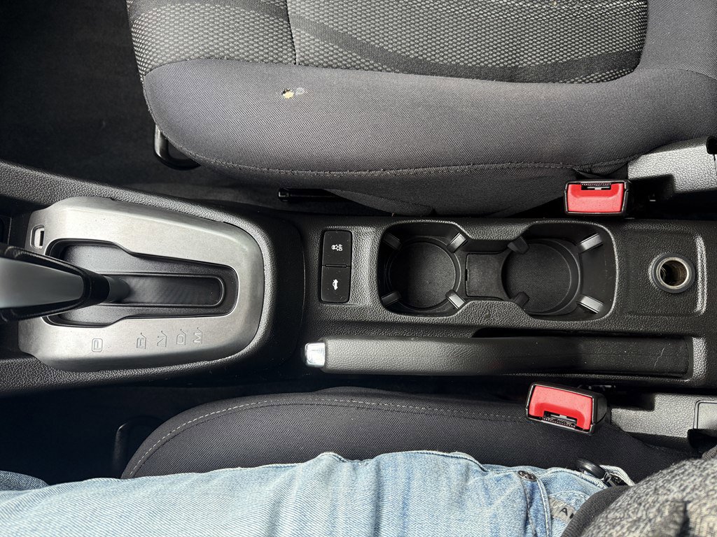 Used 2020 Chevrolet Sonic LT image 15