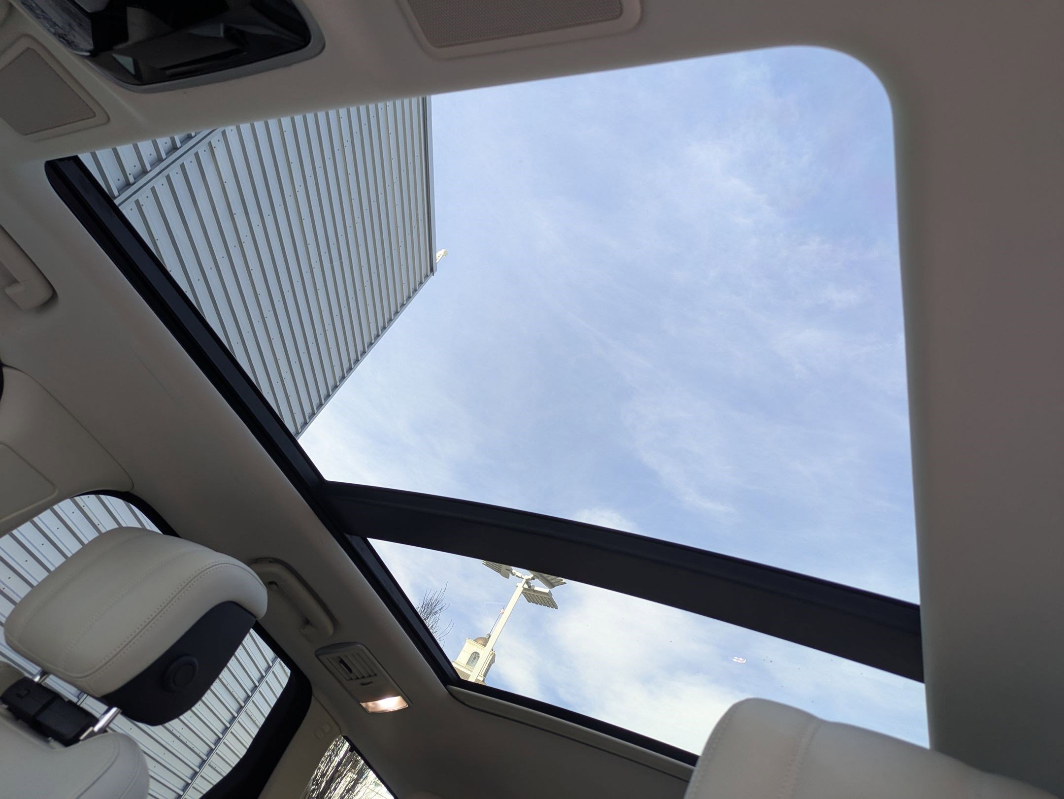 Certified 2020 Land Rover Range Rover Sport HSE image 26