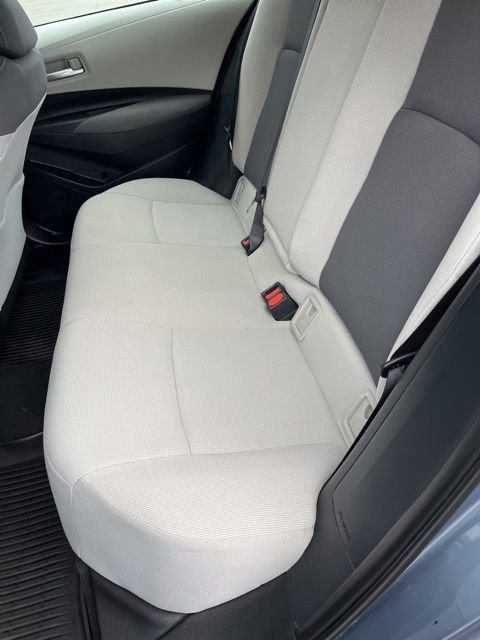 Used 2021 Toyota Corolla LE image 10