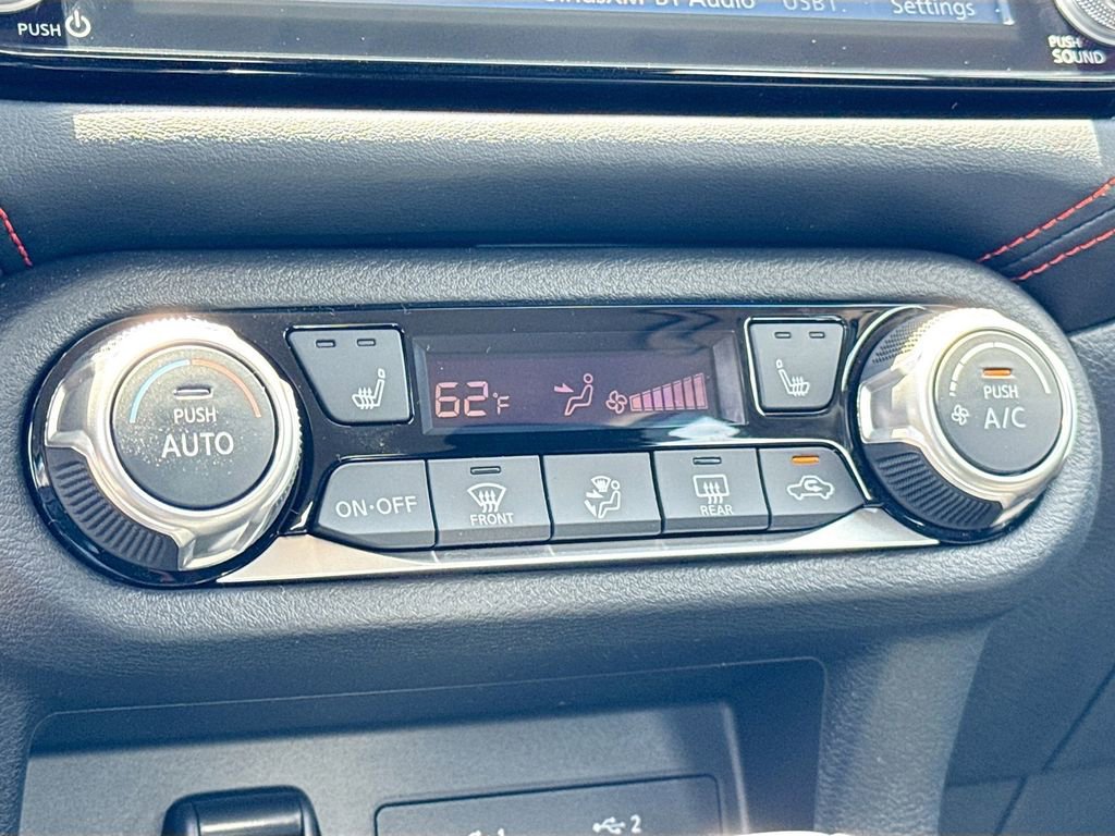 Used 2025 Nissan Versa SR w/ Trunk Package image 17