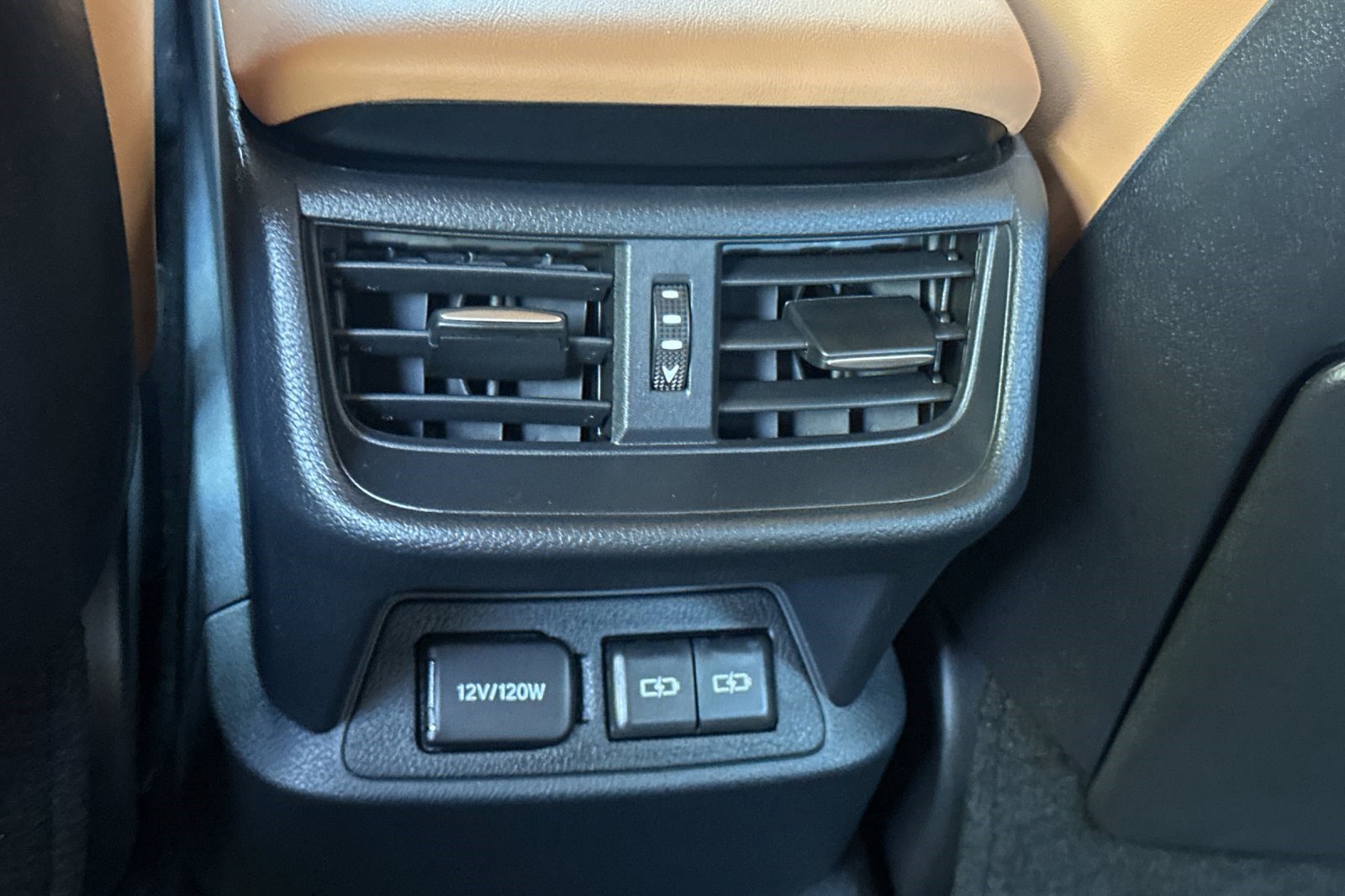 Used 2025 Lexus ES 300h w/ Premium Package image 16