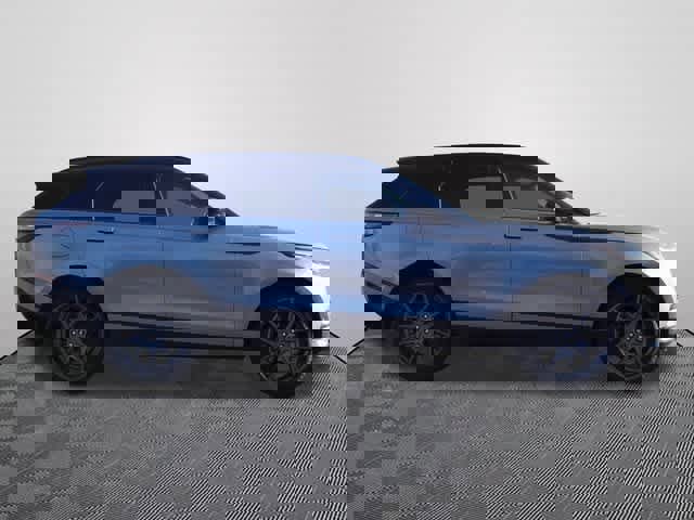 Used 2021 Land Rover Range Rover Velar R-Dynamic S image 4