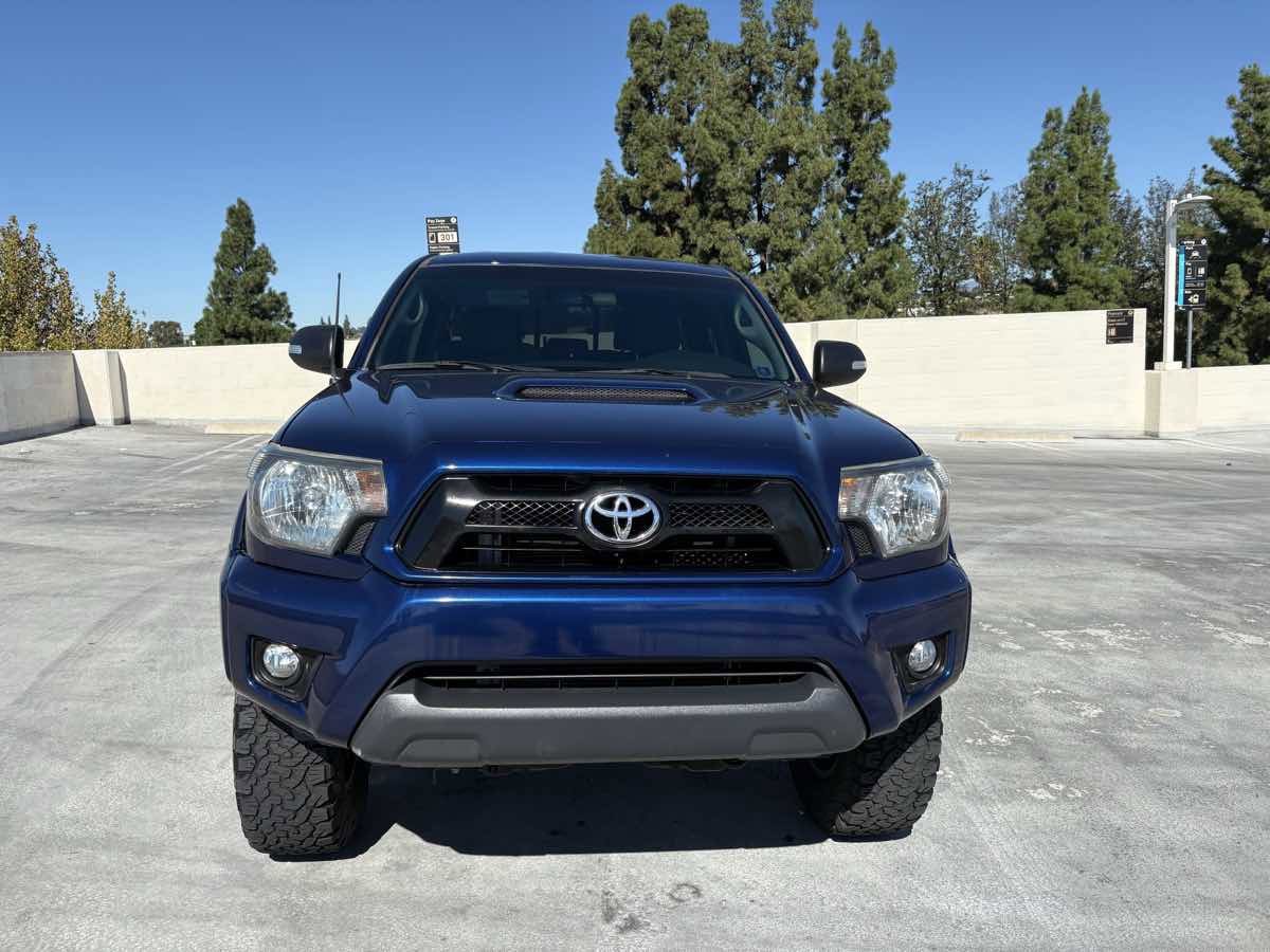 Used 2015 Toyota Tacoma PreRunner image 30