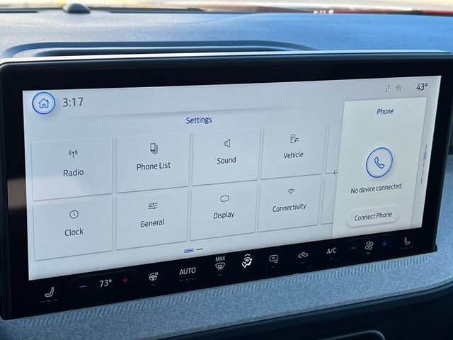 New 2025 Ford Maverick XLT w/ XLT Luxury Package image 28