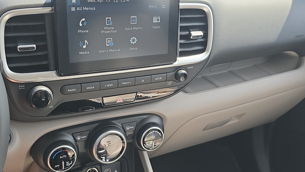New 2026 Hyundai Venue SEL FWD image 21