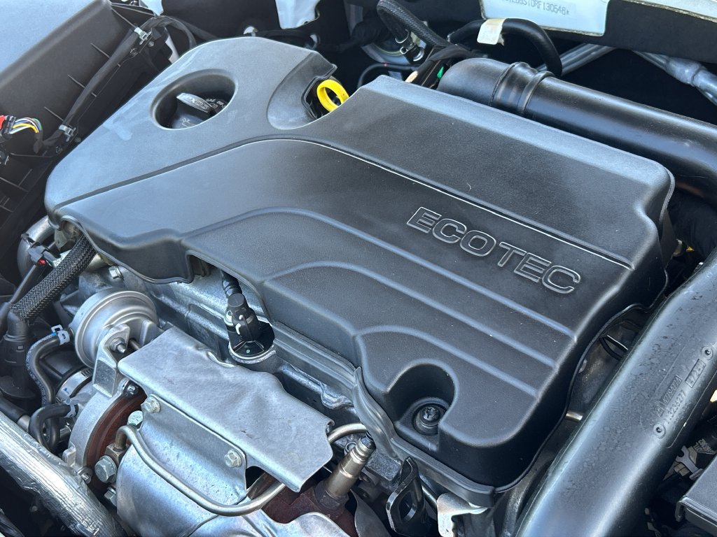 Used 2024 Chevrolet Malibu LS FWD image 26