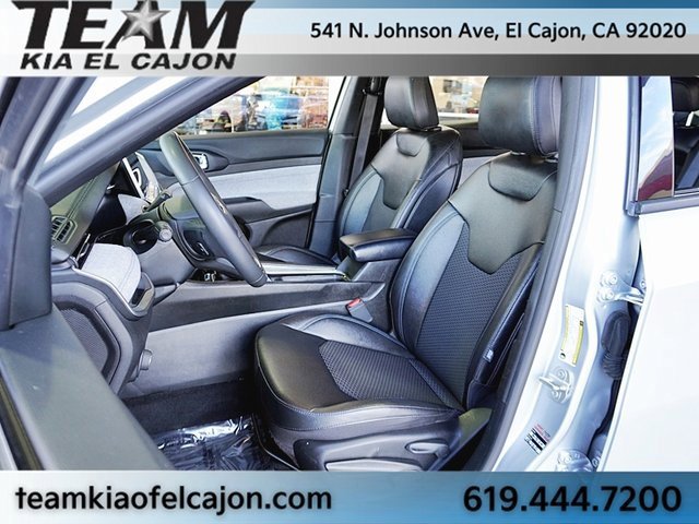 Used 2024 Jeep Compass Latitude image 15