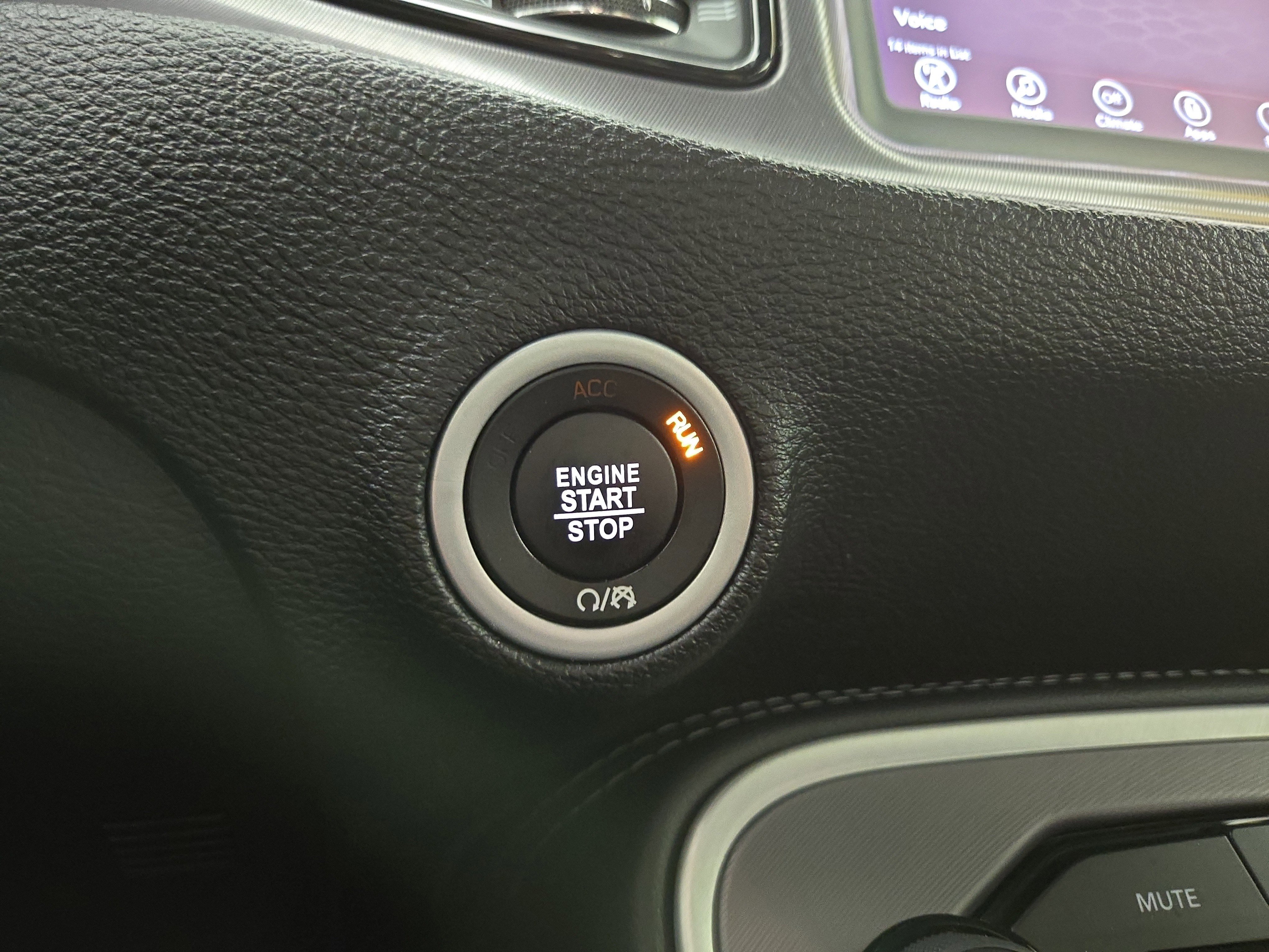 Used 2022 Dodge Challenger R/T w/ Blacktop Package image 25