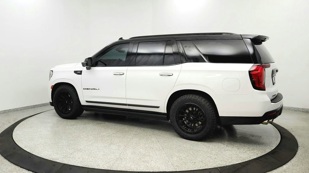 Used 2021 GMC Yukon Denali w/ Denali Ultimate Package image 10