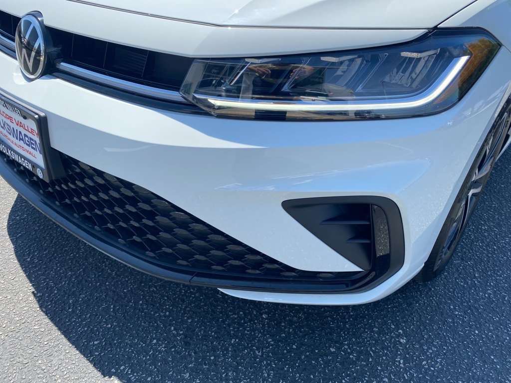 New 2025 Volkswagen Jetta Sport image 10