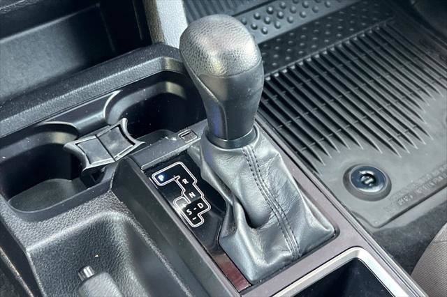 Certified 2022 Toyota Tacoma SR AWD/4WD image 21