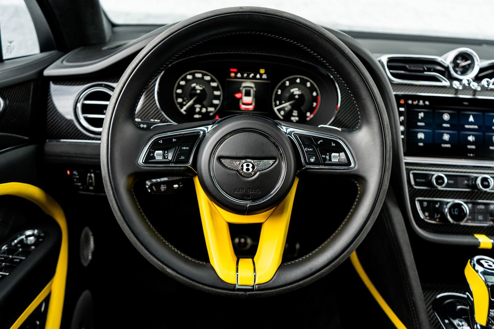 Used 2023 Bentley Bentayga Speed image 32