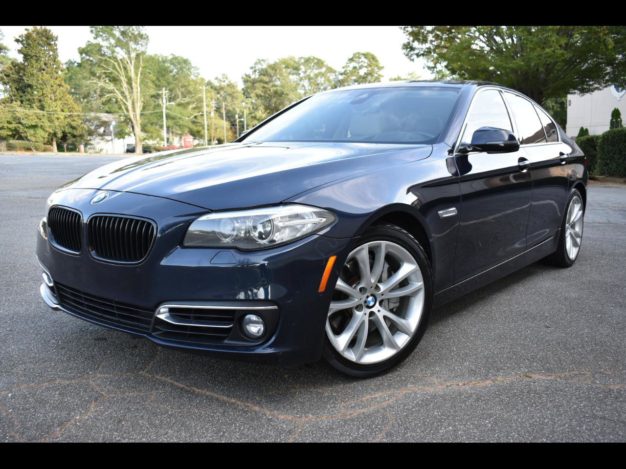 Used 2015 BMW 550i Sedan RWD image 1