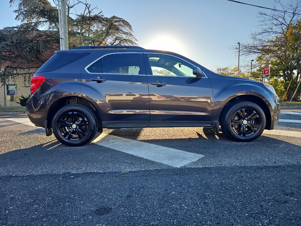 Used 2015 Chevrolet Equinox LT w/ Driver Convenience Package image 4
