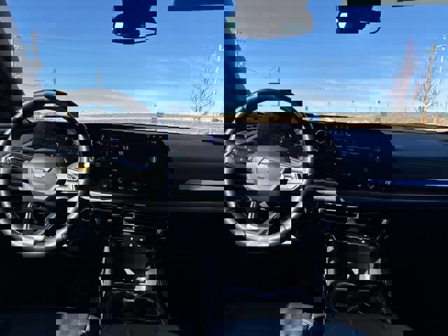 Certified 2025 Chevrolet Traverse LT image 12