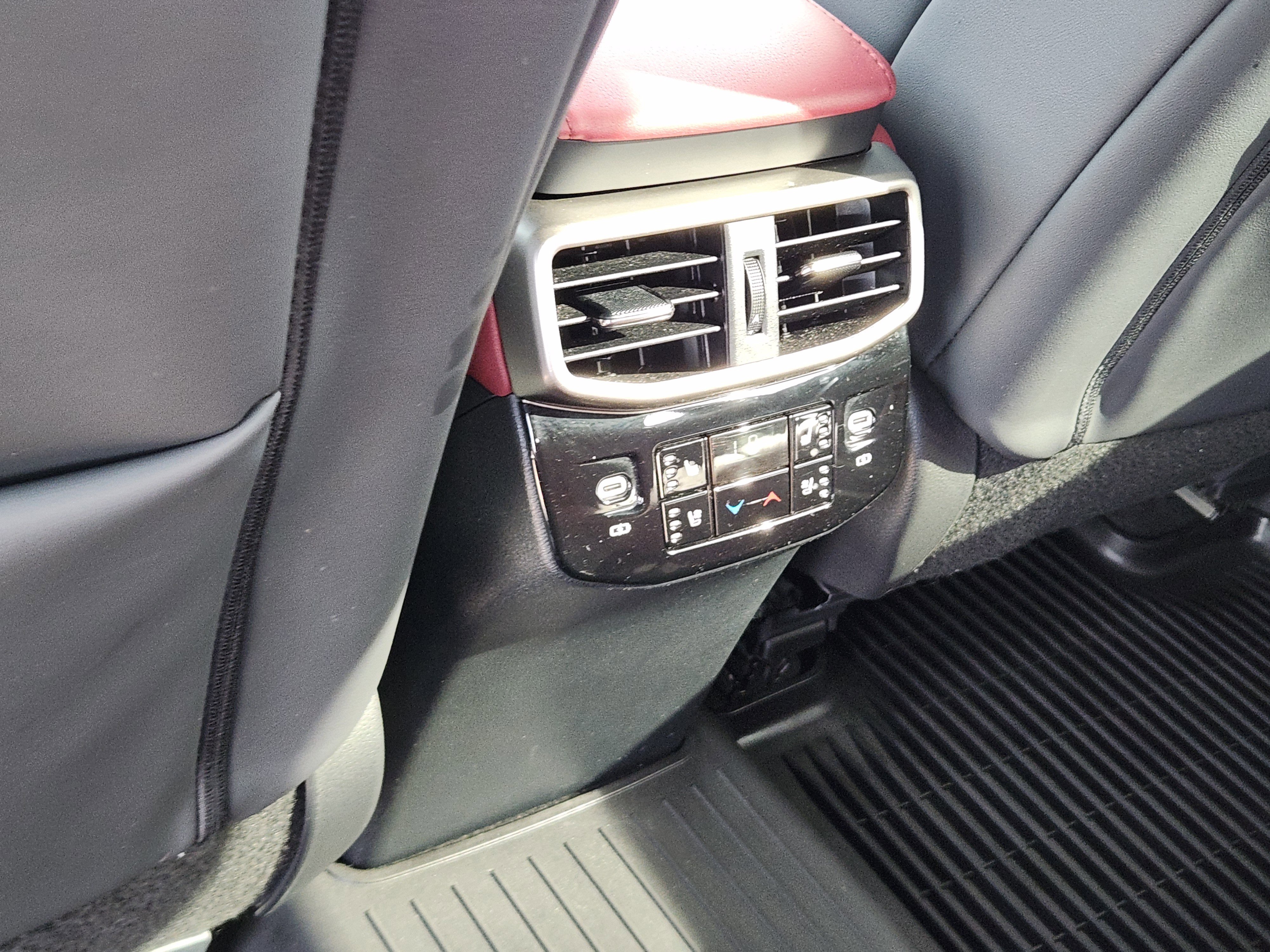 Used 2024 Lexus RX 500h F Sport image 37