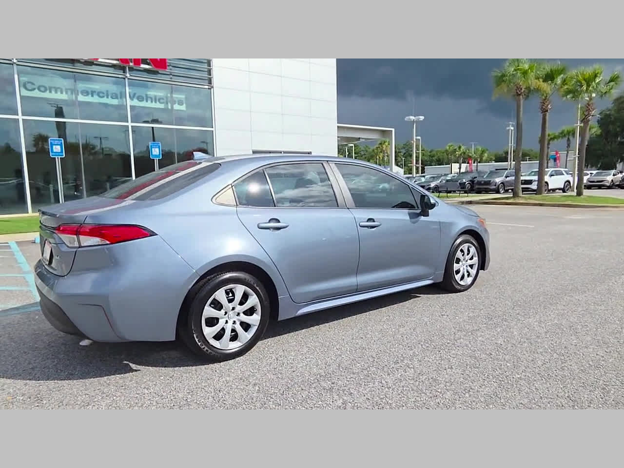 Used 2025 Toyota Corolla LE FWD image 34