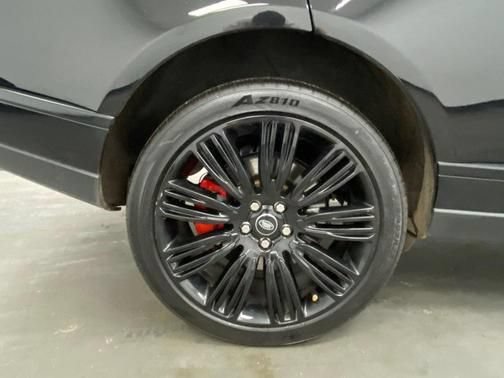 Used 2018 Land Rover Range Rover Supercharged AWD/4WD image 17