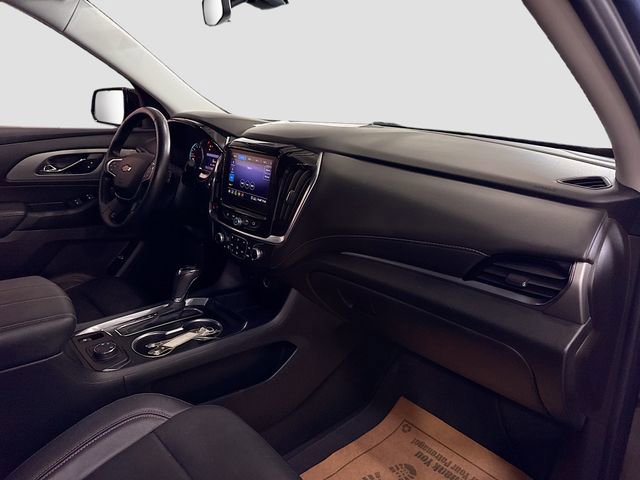 Used 2020 Chevrolet Traverse LT image 30