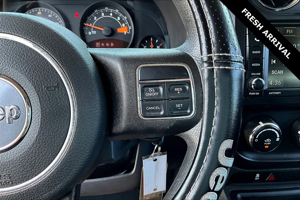 Used 2016 Jeep Patriot Sport w/ Power Value Group image 11