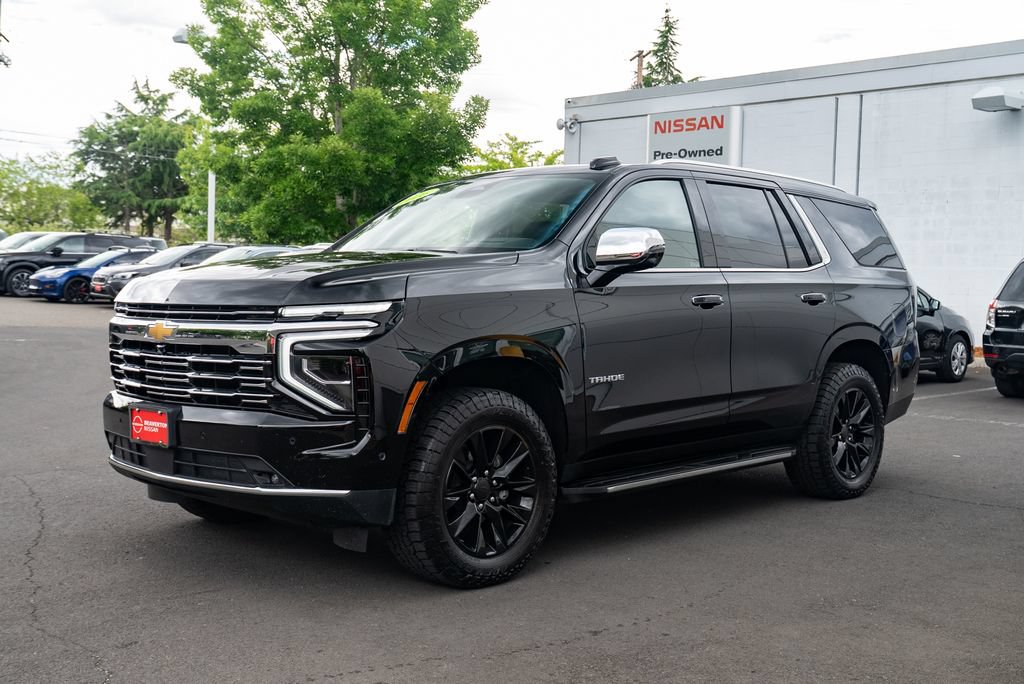 Used 2026 Chevrolet Tahoe Premier AWD/4WD image 3