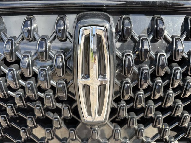 New 2027 Lincoln Aviator Reserve w/ Jet Appearance Package RWD image 7