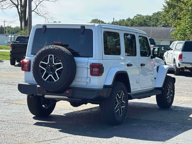 New 2027 Jeep Wrangler Unlimited Sahara AWD/4WD image 33