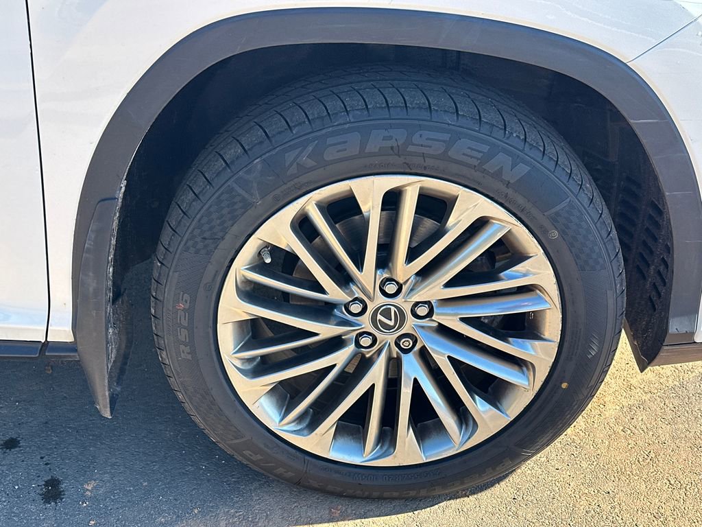 Used 2021 Lexus RX 350L AWD image 12