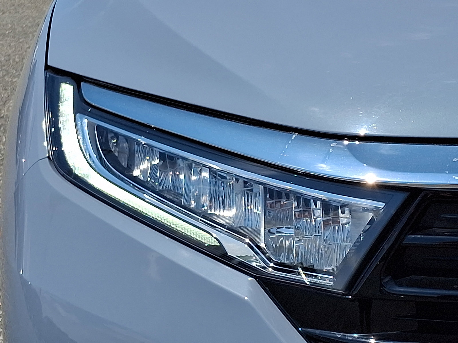 Used 2024 Honda Odyssey Elite image 9
