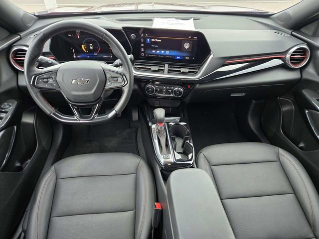 Certified 2025 Chevrolet Trax RS image 6