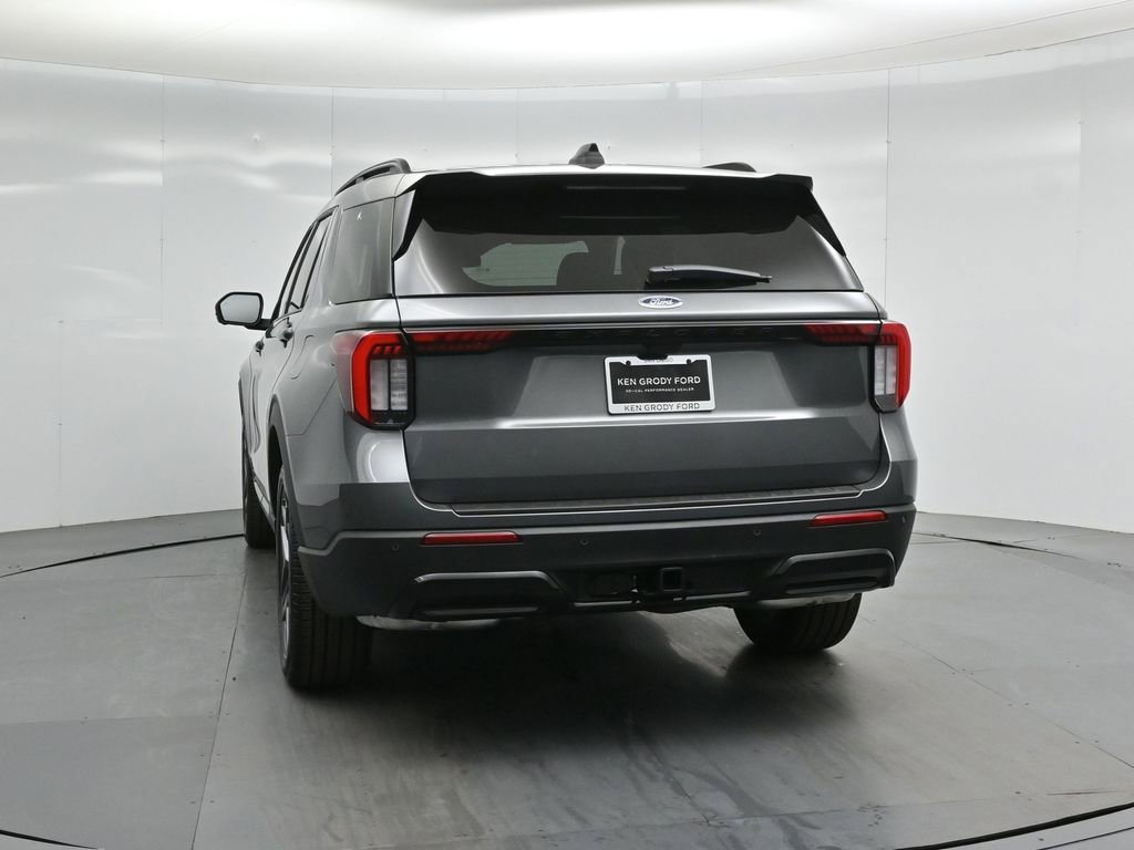 New 2026 Ford Explorer ST-Line RWD image 27