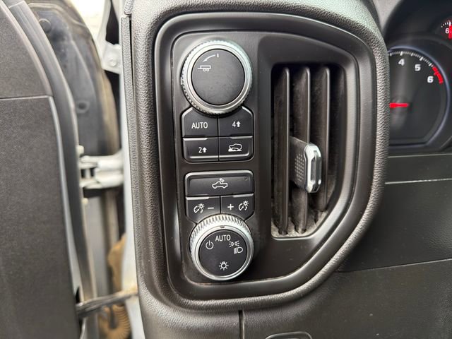 Used 2019 GMC Sierra 1500 4x4 Crew Cab w/ Convenience Package image 15