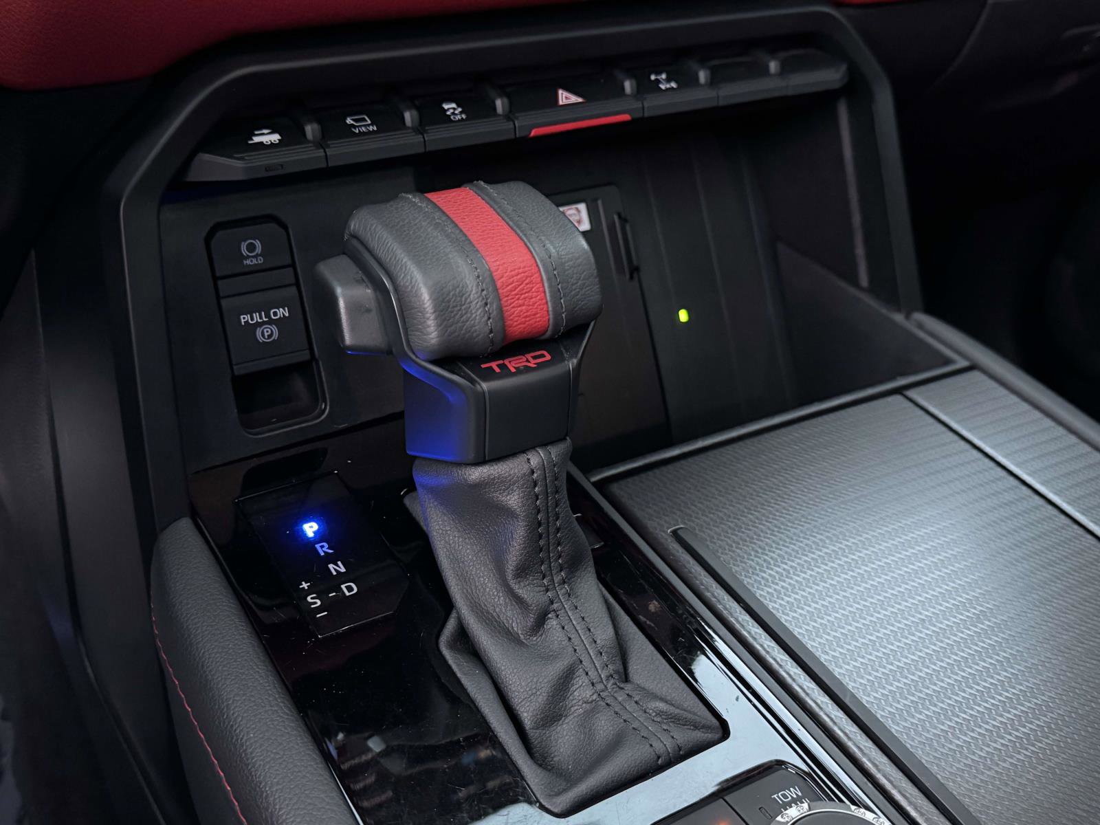 Used 2024 Toyota Sequoia 4WD image 28