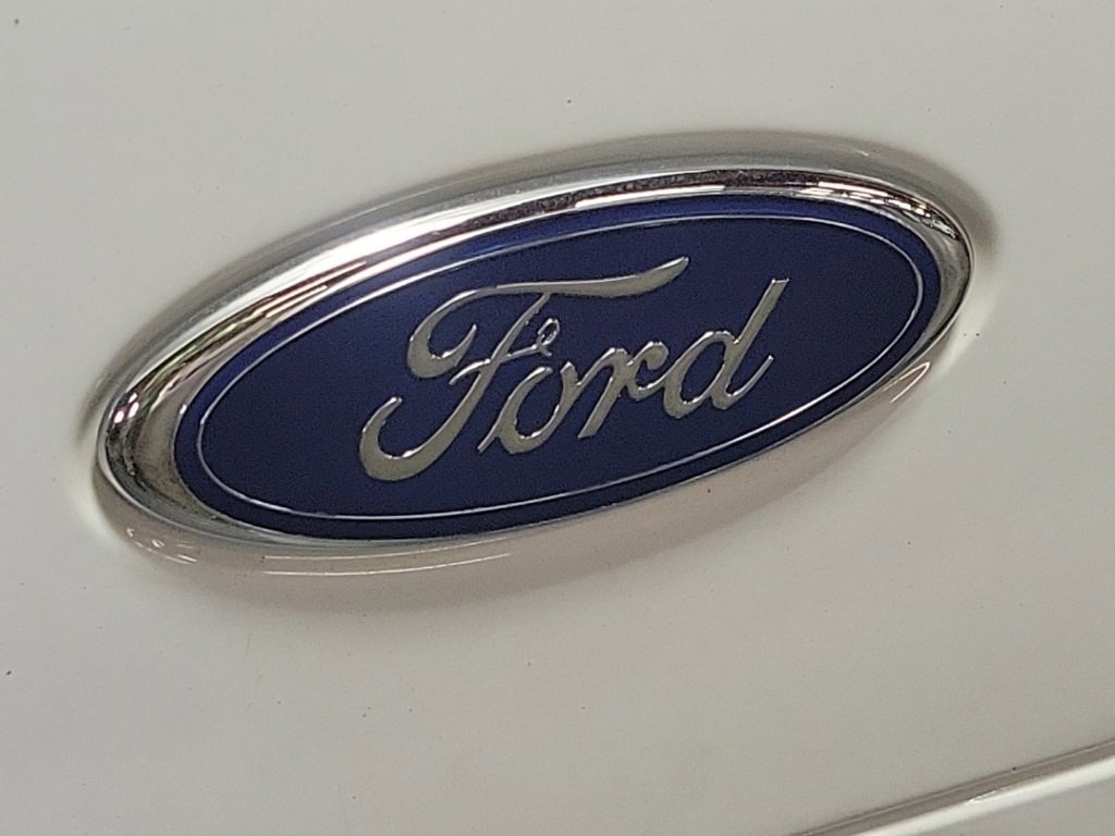 Used 2001 Ford F350 XL image 9