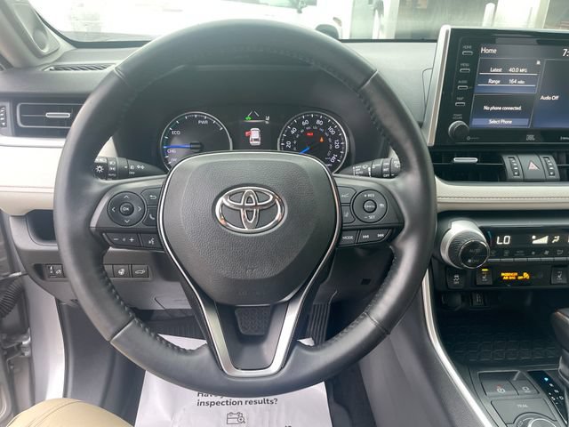 Used 2021 Toyota RAV4 XLE Premium AWD/4WD image 14