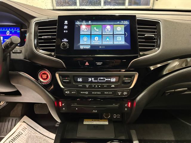 Used 2022 Honda Pilot Black Edition image 10