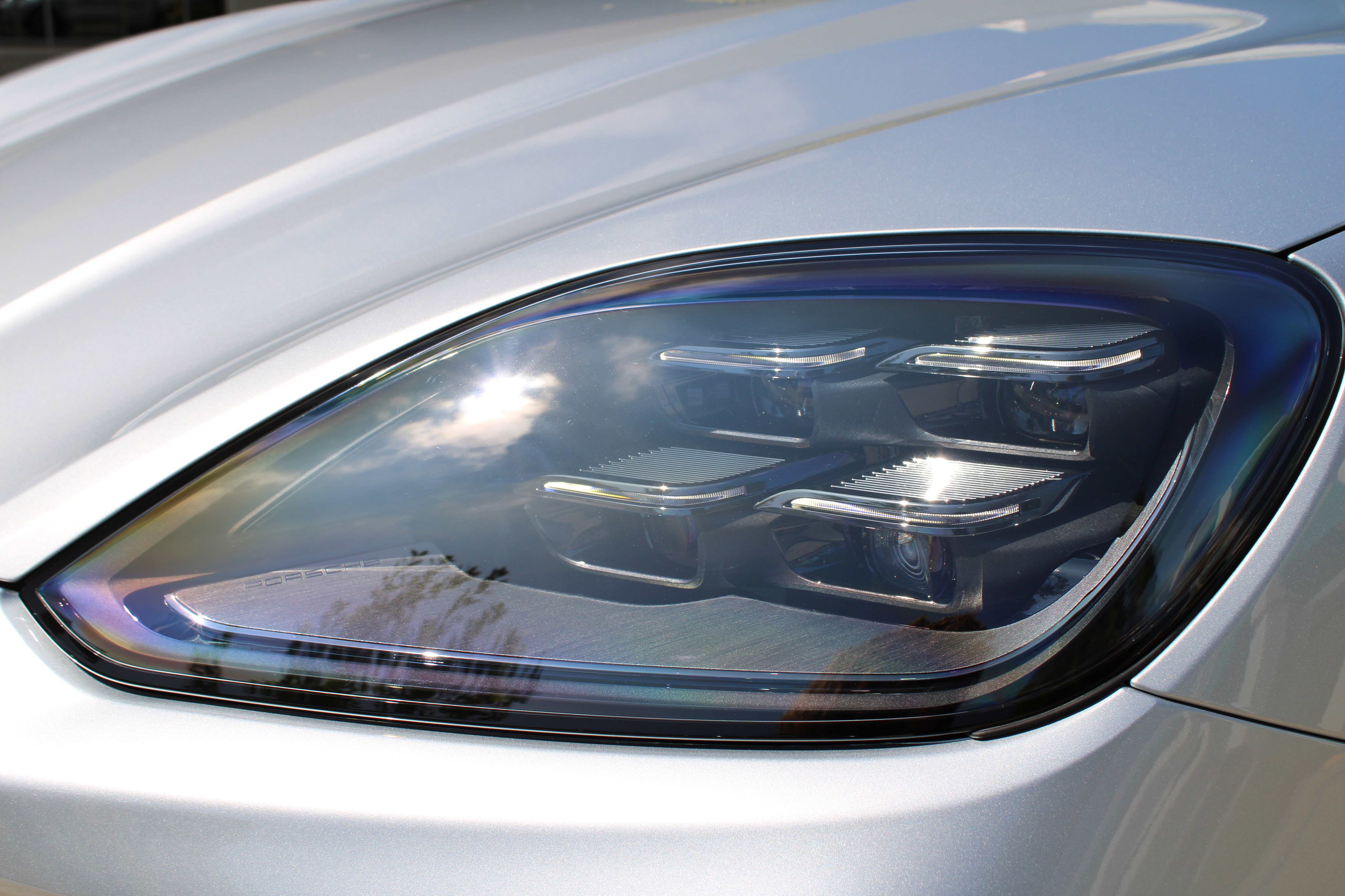 New 2025 Porsche Cayenne E-Hybrid image 11