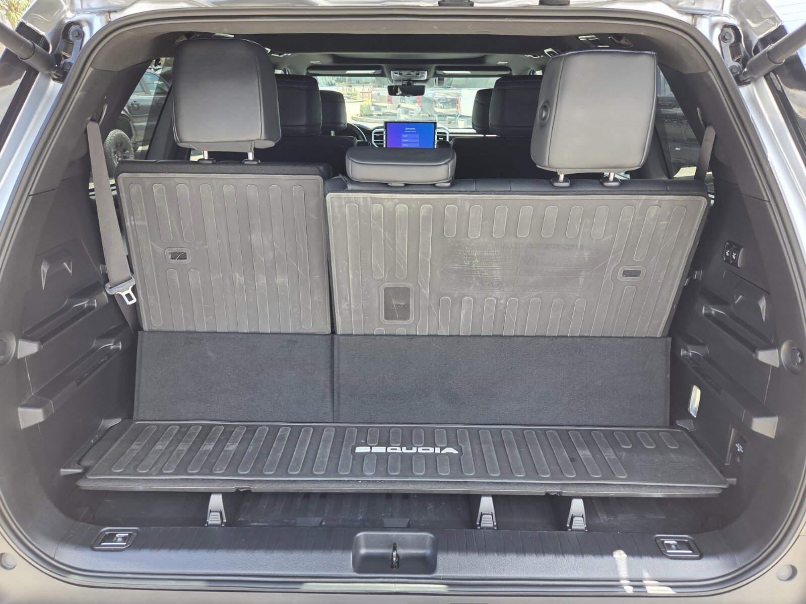 Certified 2025 Toyota Sequoia Platinum AWD/4WD image 10