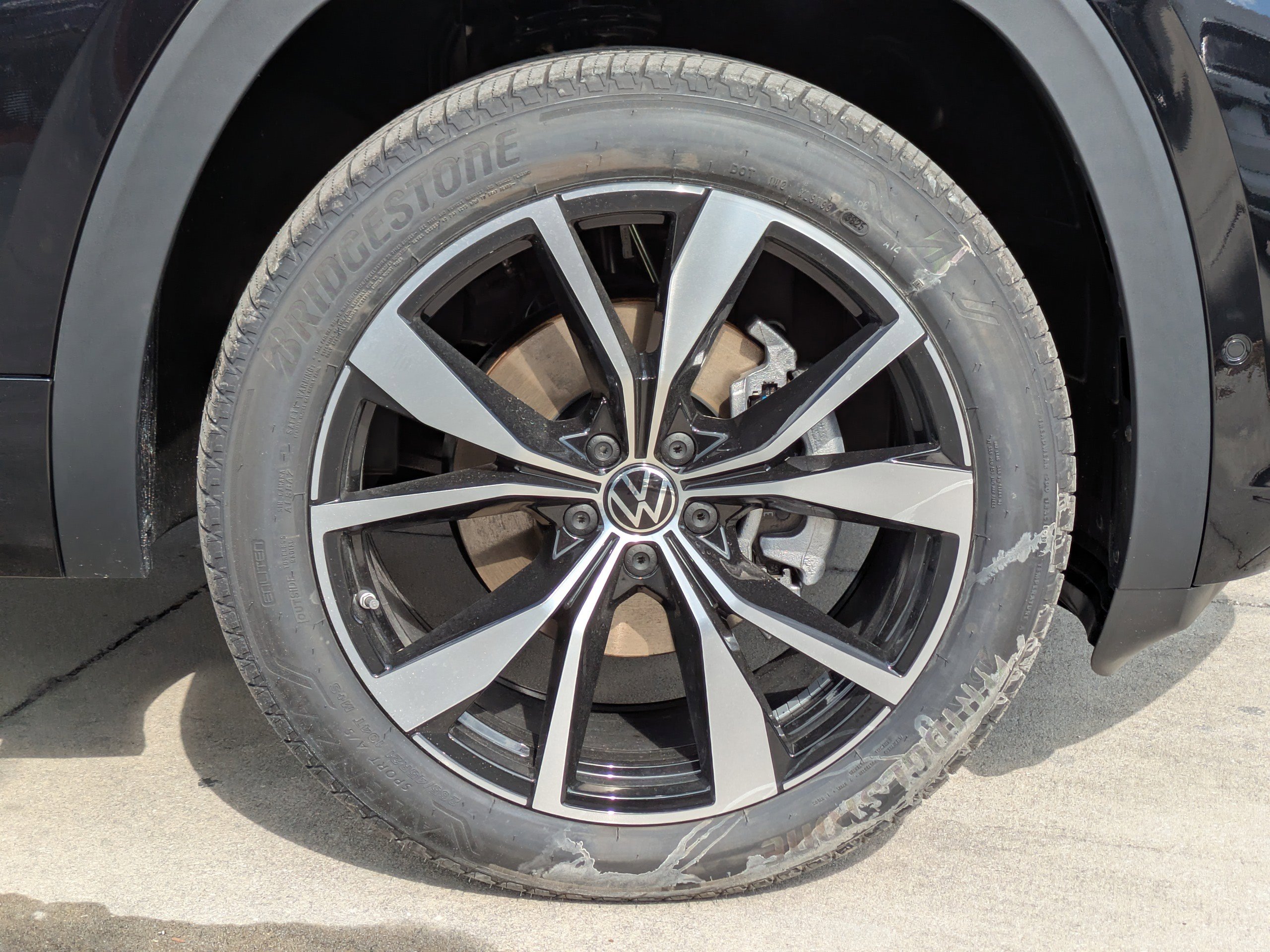 New 2026 Volkswagen Atlas SEL Premium R-Line image 11