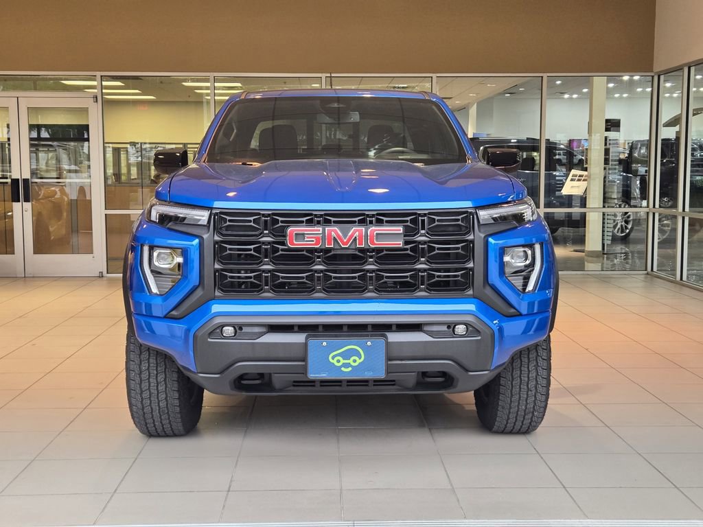 Used 2024 GMC Canyon Elevation w/ Convenience Package RWD image 2