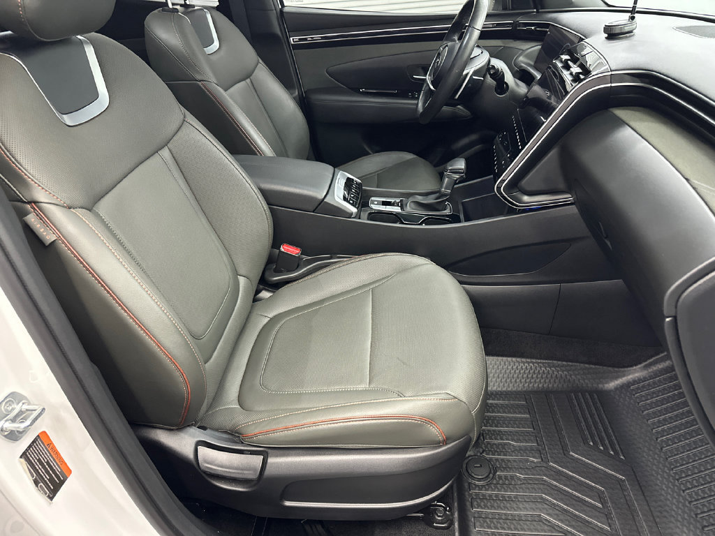 Used 2023 Hyundai Santa Cruz Limited AWD/4WD image 14